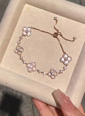 「春日花语」粉色花朵手链