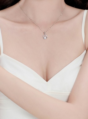 老凤祥纯S925纯银莫比乌斯项链女锁骨链轻奢小众2025年新款