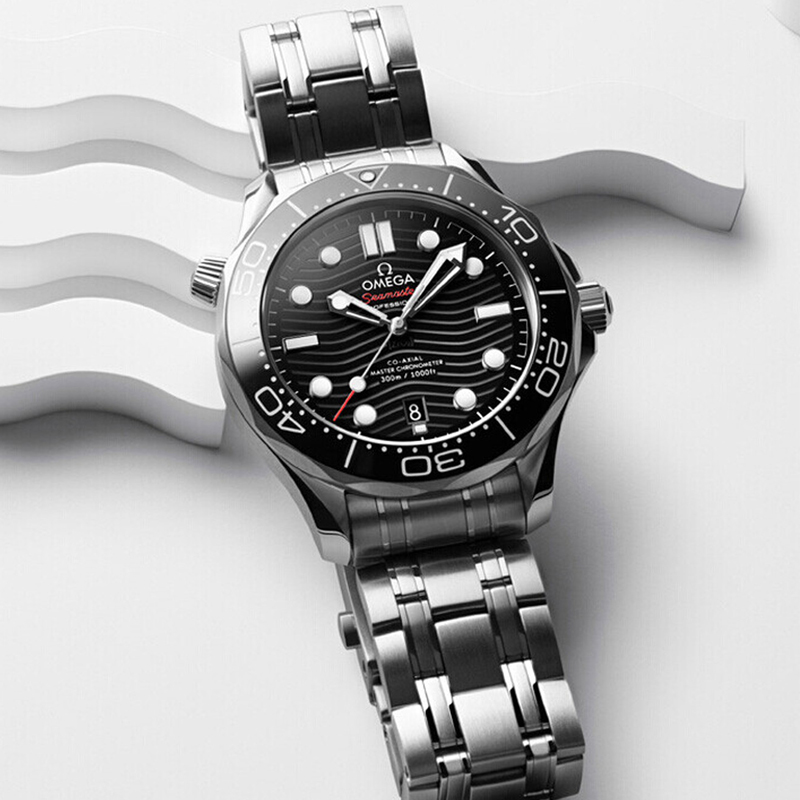 欧米茄海马300钢带男士潜水表 茗豪海外瑞士腕表