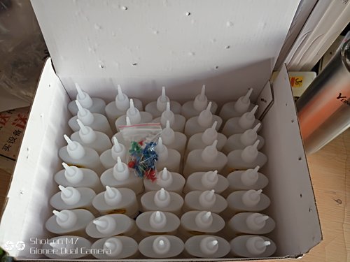 502胶水3秒王瞬间接着剂三秒广告喷绘专用厂价批发强力快干胶包邮 - 图1