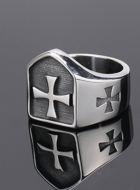 新品欧美复古朋克钛钢十字架盾牌男士戒指时尚潮流指环