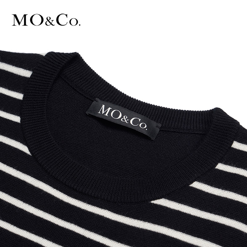 MOCO2019秋季新品假两件拼接条纹连衣裙 摩安珂奥莱清仓