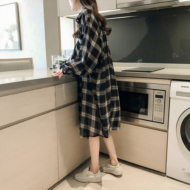 Sun protection retro Hong Kong style thin coat plaid shirt