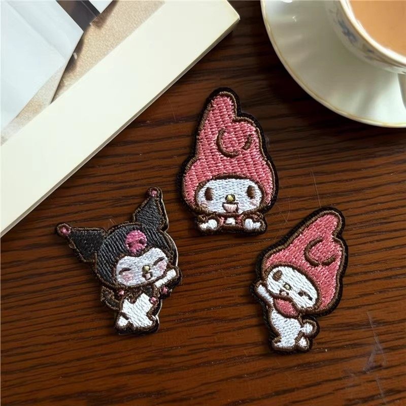 自粘款卡通可爱库洛米美乐蒂鞋花装饰贴布DIY洞洞鞋扣配饰补丁贴,淘宝优惠券,粉丝福利购,淘宝优惠卷