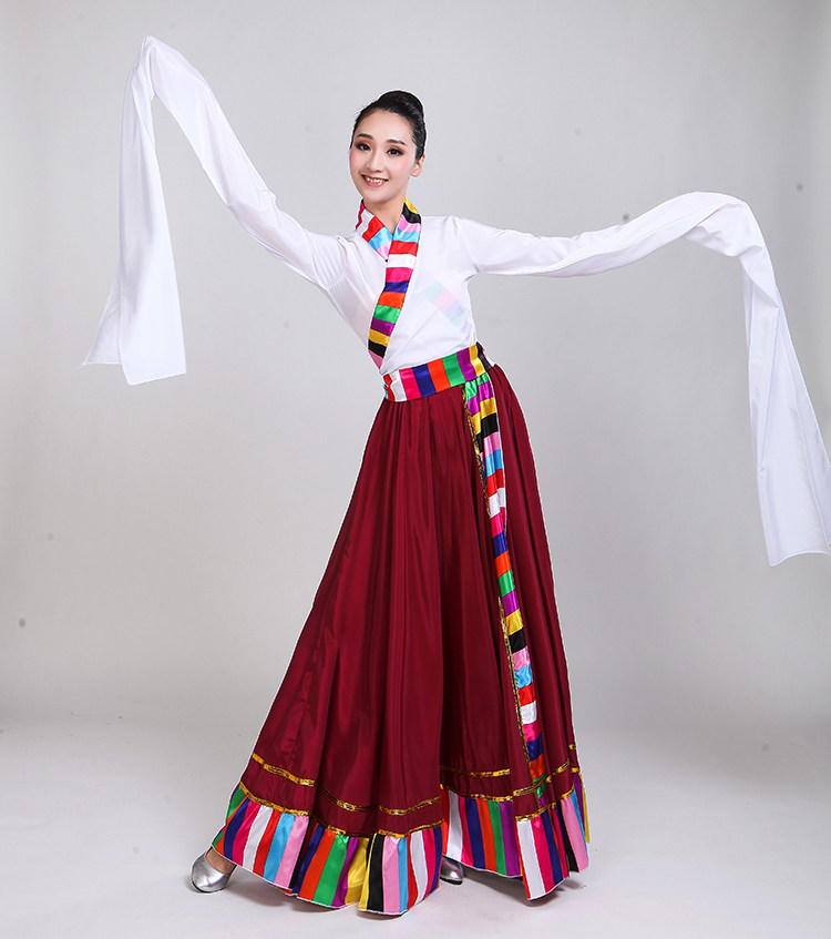  卓思蔻民族服装/舞台装
