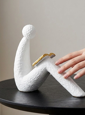 创意人物造型简约白色装饰摆件