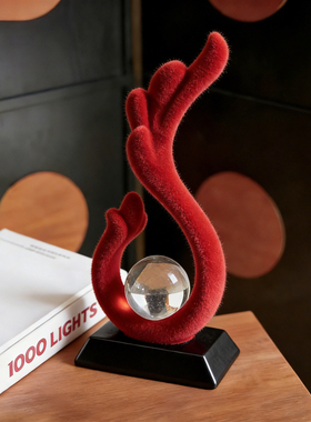 现代简约红色抽象艺术摆件