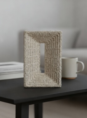 北欧风藤编桌面收纳盒摆件