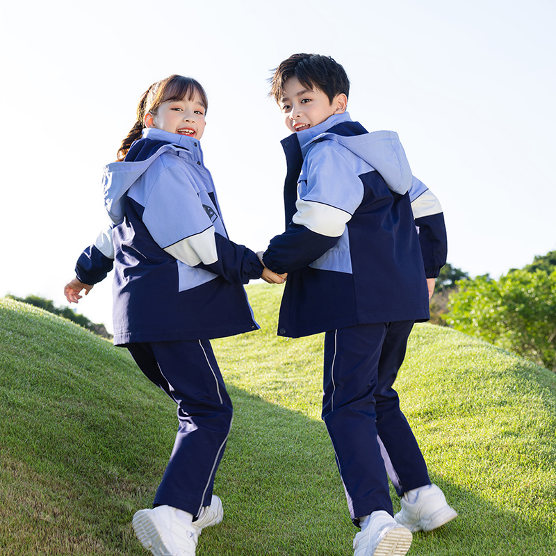 小学生校服冲锋衣三件套儿童运动春秋冬装班服幼儿园园服男童套装