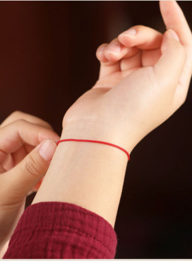 简约好运小红绳手链红绳脚链本命年红绳脚绳祈愿红绳编织上岸手绳