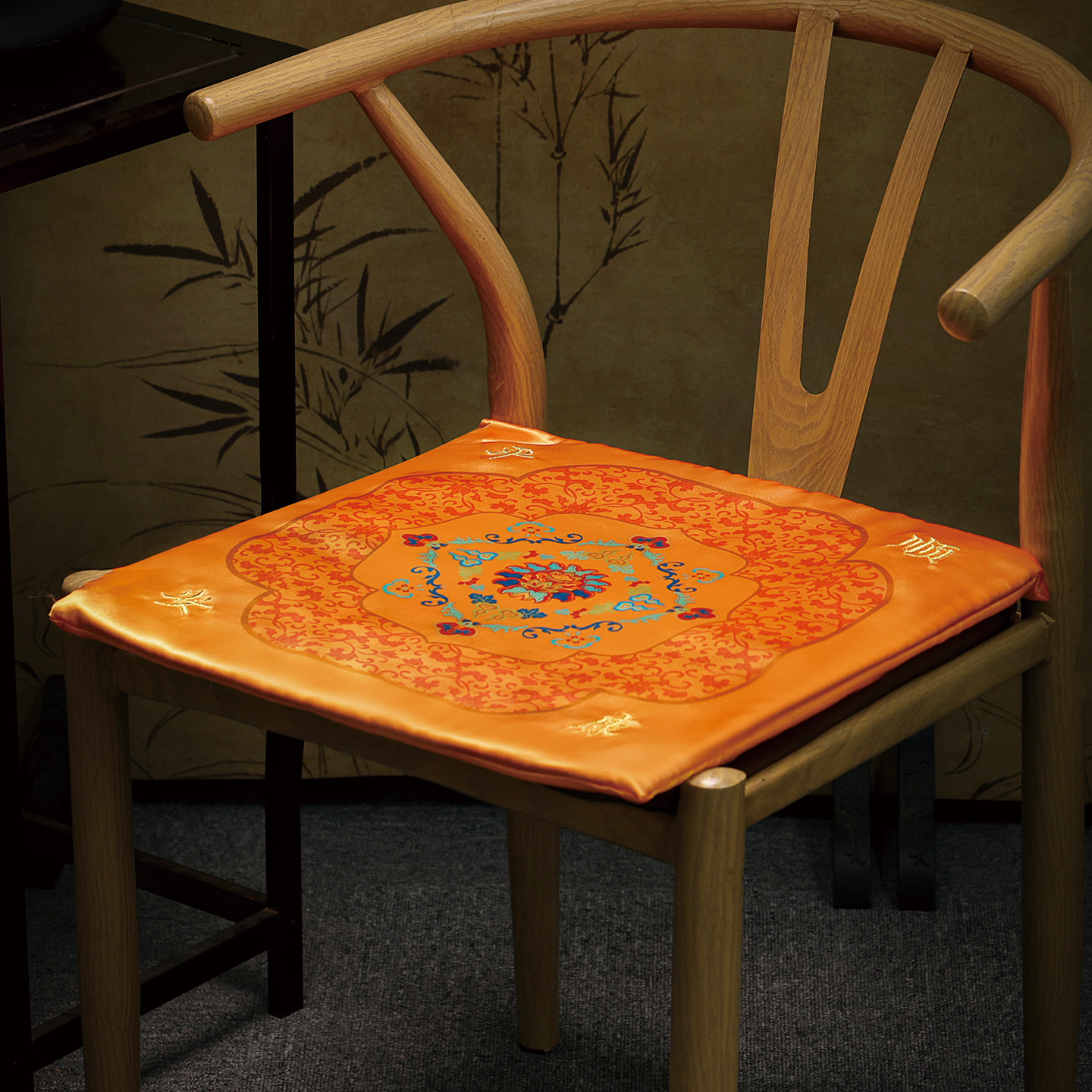 上新了故宫平安康顺热灸坐垫办公室电加热敷艾绒垫子妈妈女友礼物,淘宝优惠券,粉丝福利购,淘宝优惠卷