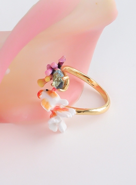 24新款原创设计师手绘珐琅釉彩金鱼可爱珊瑚水晶开口戒指优雅礼物