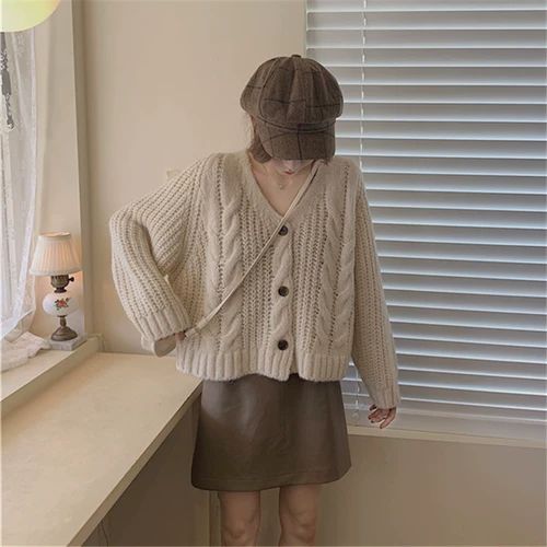 Осенний комплект, лонгслив, кардиган, свитер, мини-юбка, с акцентом на бедрах