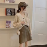 Осенний комплект, лонгслив, кардиган, свитер, мини-юбка, с акцентом на бедрах