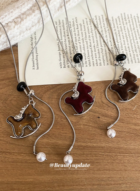 植绒锆石小马吊坠项链新中式气质毛衣链本命年轻奢感小众颈链