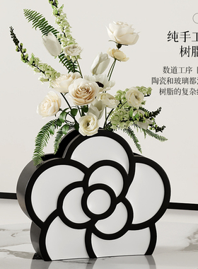 简约山茶花花瓶高级感摆件教师节