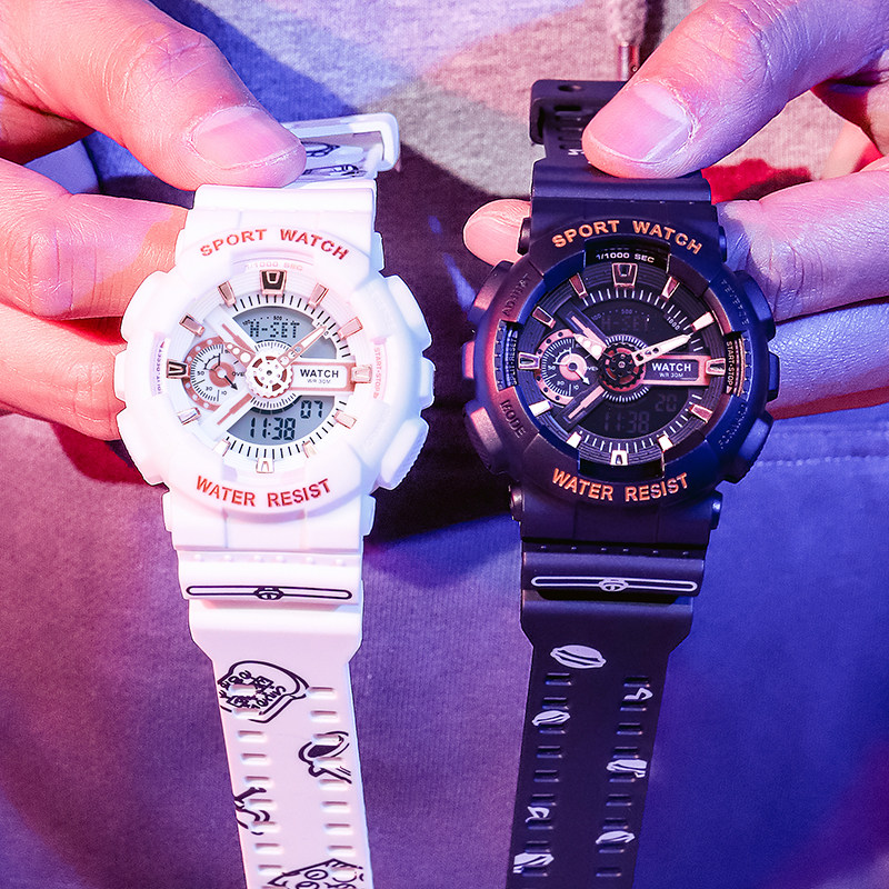 哆啦a梦经典联名女学生儿童电子表 康洛薇国产腕表