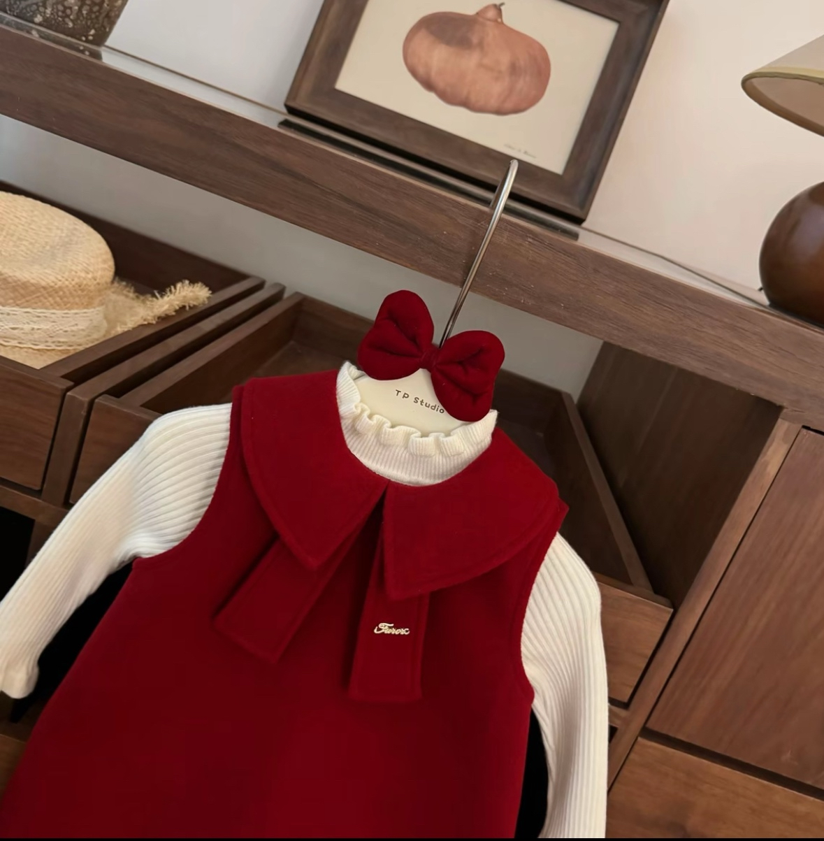 【现货】原创超正女宝2025新款生日礼服蝴蝶结新年拜年呢子背心裙,淘宝优惠券,粉丝福利购,淘宝优惠卷