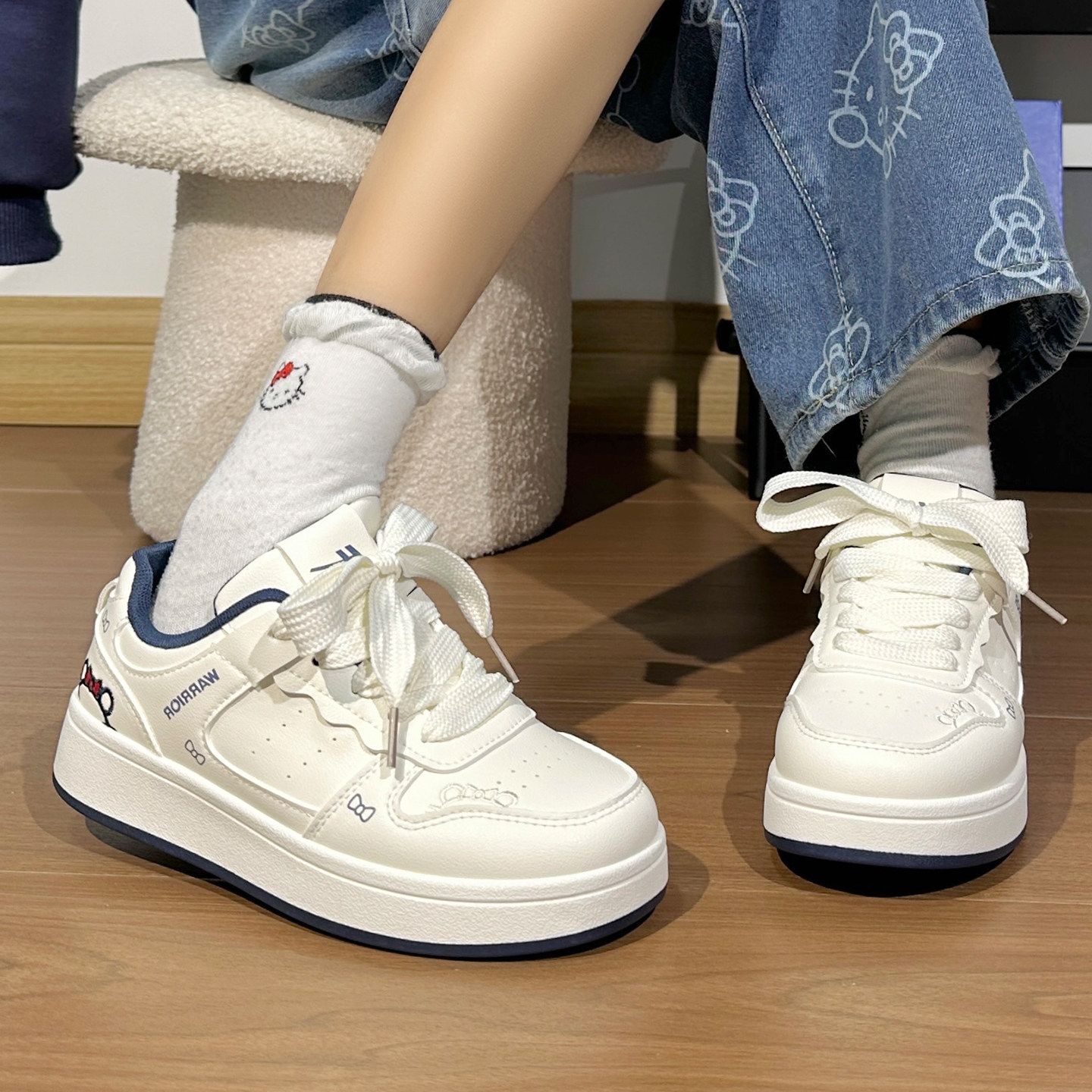 回力女鞋KT猫加绒板鞋女2025冬季新款厚底二棉鞋子初中生小白鞋女,淘宝优惠券,粉丝福利购,淘宝优惠卷