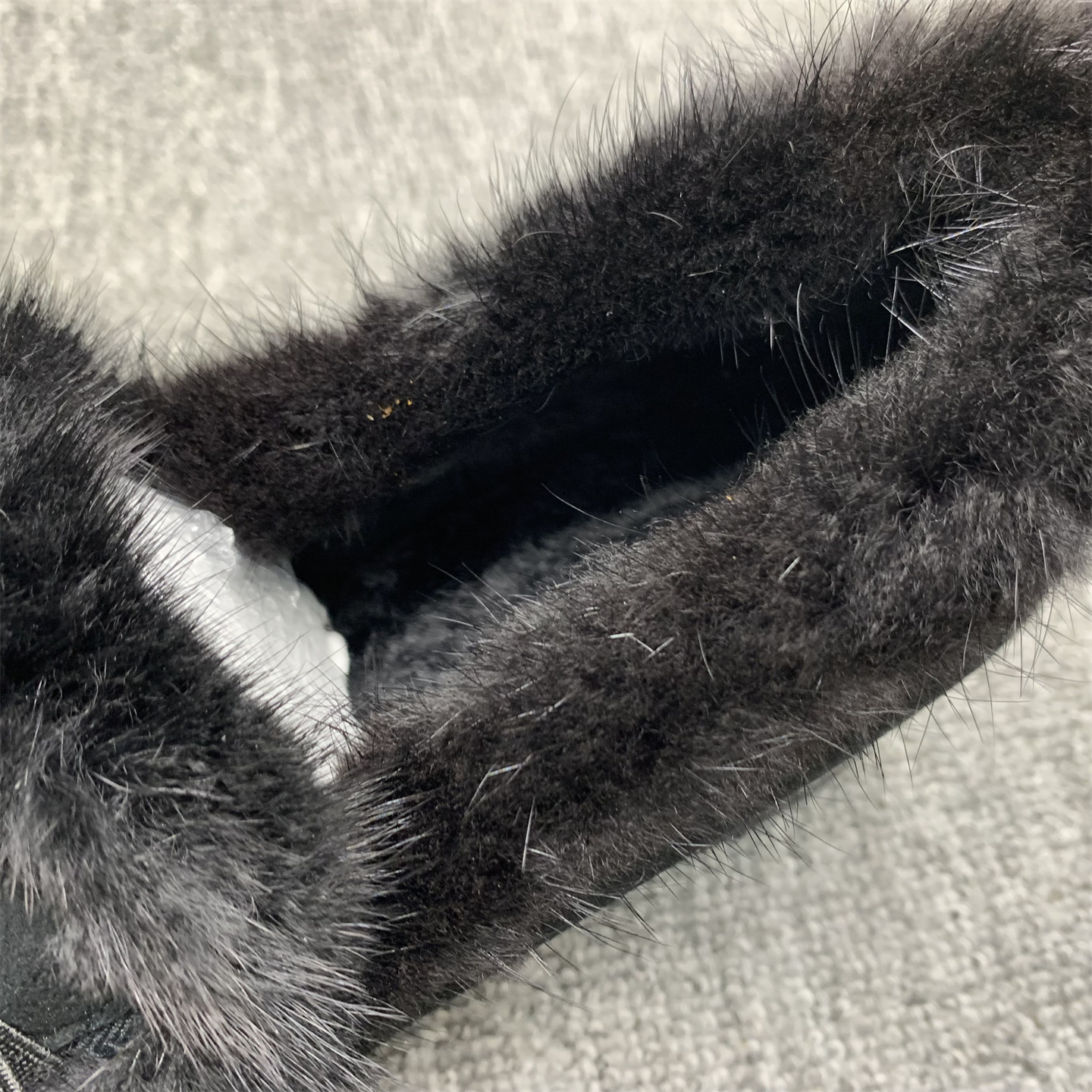 断码处理真皮加绒棉鞋女2025冬季新款水貂毛粗跟深口英伦风毛毛鞋,淘宝优惠券,粉丝福利购,淘宝优惠卷