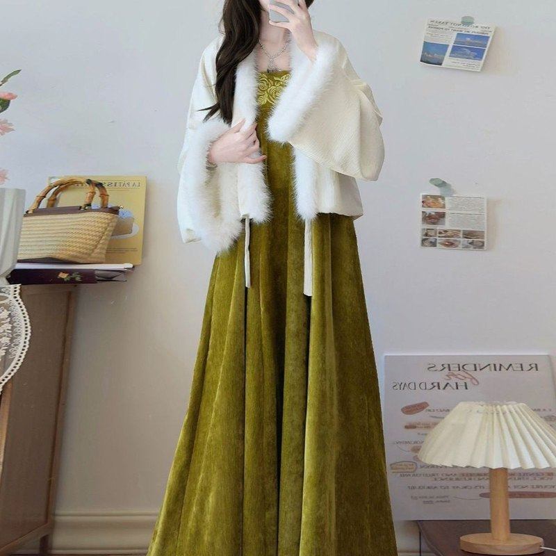 唐制改良汉服女秋冬款法门寺加绒披袄刺绣齐胸吊带裙学生成人套装,淘宝优惠券,粉丝福利购,淘宝优惠卷