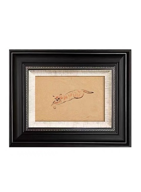 样板间书房边柜复古风装饰画搭配钢笔玻璃花瓶望远镜软装饰品摆件