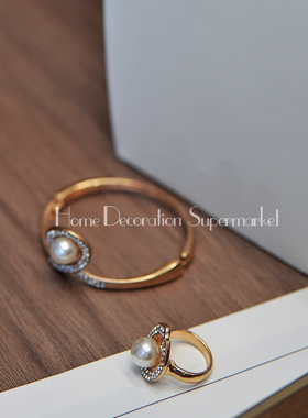 样板房定制家具衣柜衣帽间梳妆台软装饰品道具摆件女士包项链耳环