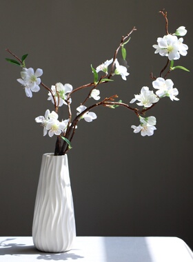 欧式白色陶瓷花瓶办公家居饰品电视柜摆件插花花器工艺品logo