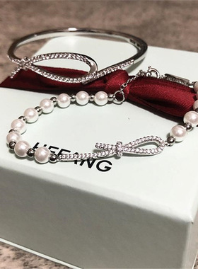 何家丝带手镯纯银轻奢小众优雅925纯银珍珠手链送女友礼物时尚