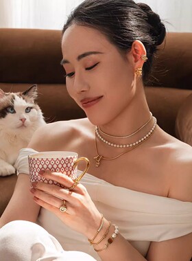 [新品]何家原厂卷卷叉子三层项链锁骨链轻奢优雅百搭饰品生日礼物