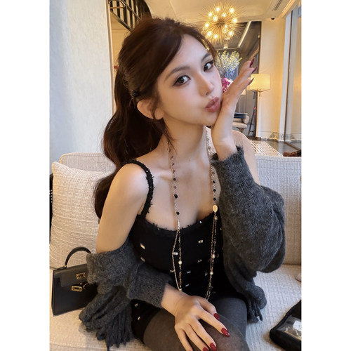 PickRui睿哥 bling小香闪钻针织吊带裙女秋千金感连衣裙气质裙子 - 图1