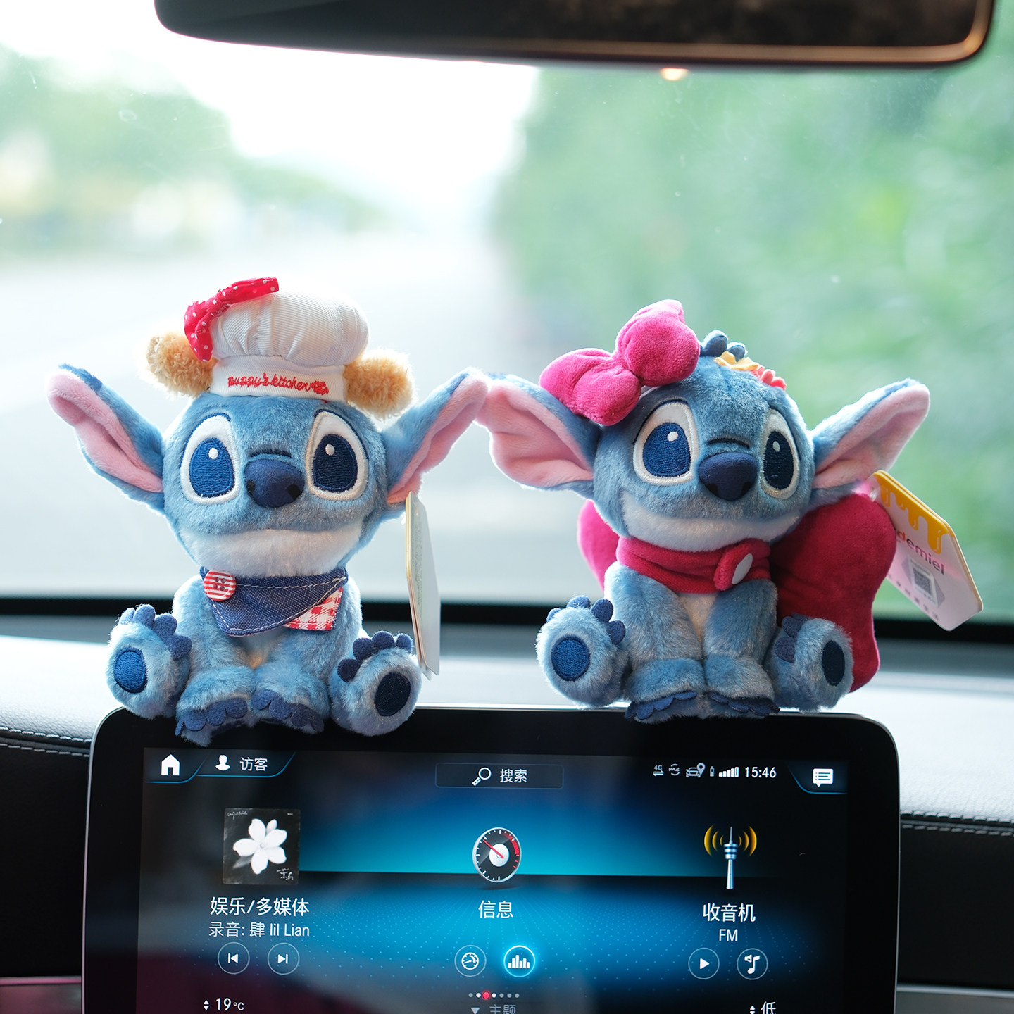 正版史迪仔汽车中控台显示屏幕摆件可爱史迪奇玩偶车内装饰品礼物,淘宝优惠券,粉丝福利购,淘宝优惠卷