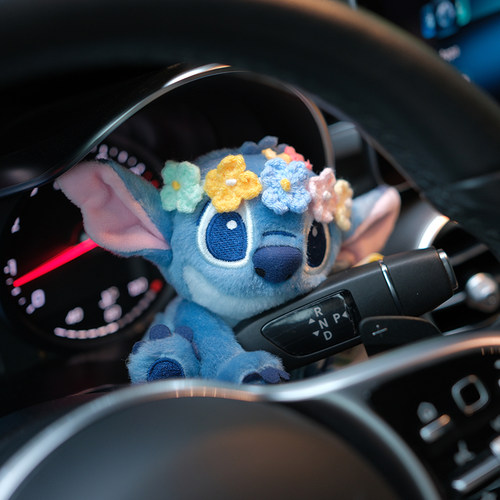正版史迪仔汽车怀挡装饰品毛绒公仔车内饰摆件车载雨刮器套车好物 - 图0