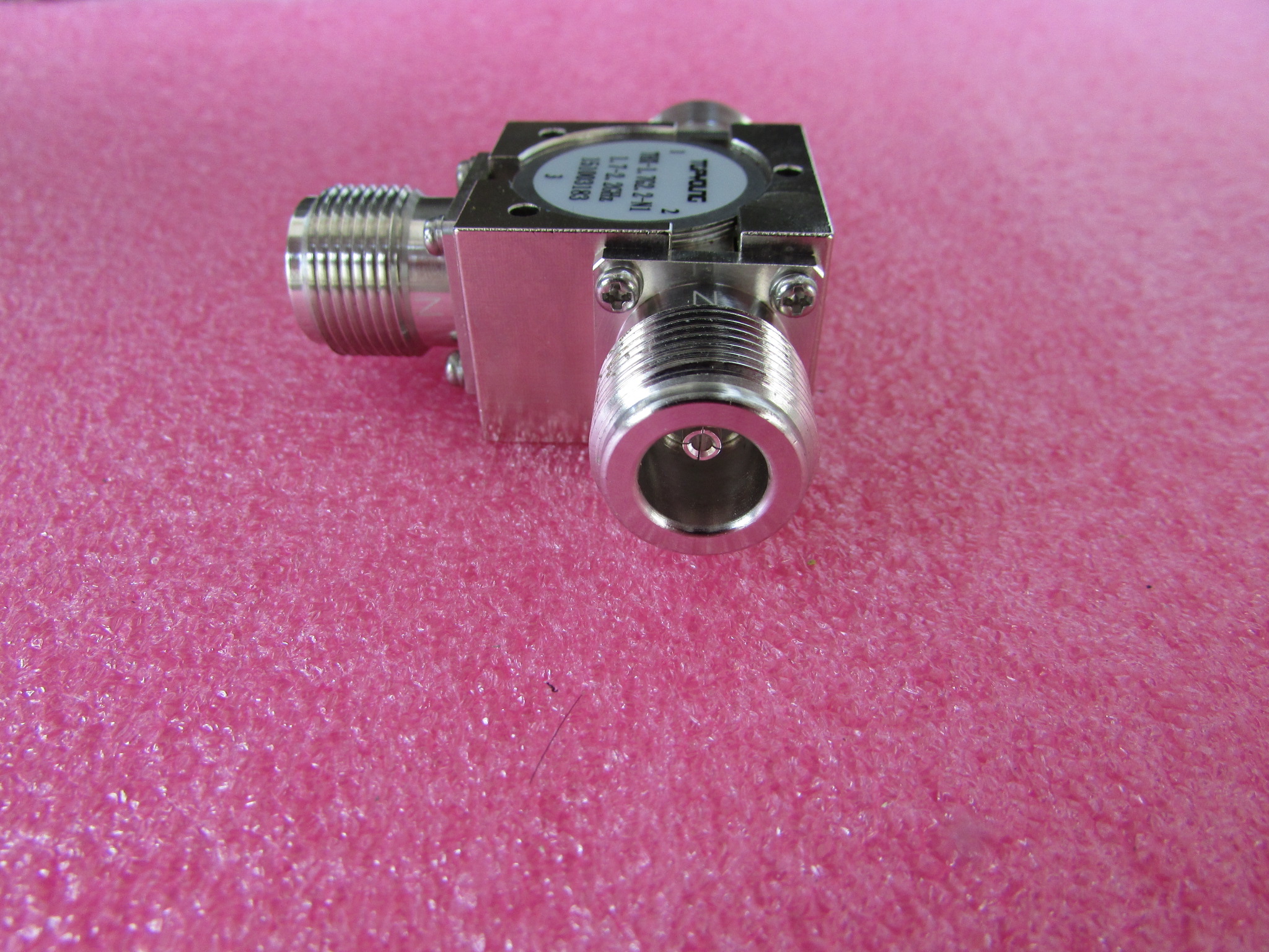 进口 THX-1.7G2.2-N1 1.65-2.25GHz N母N母 射频微波同轴环形器 - 图0