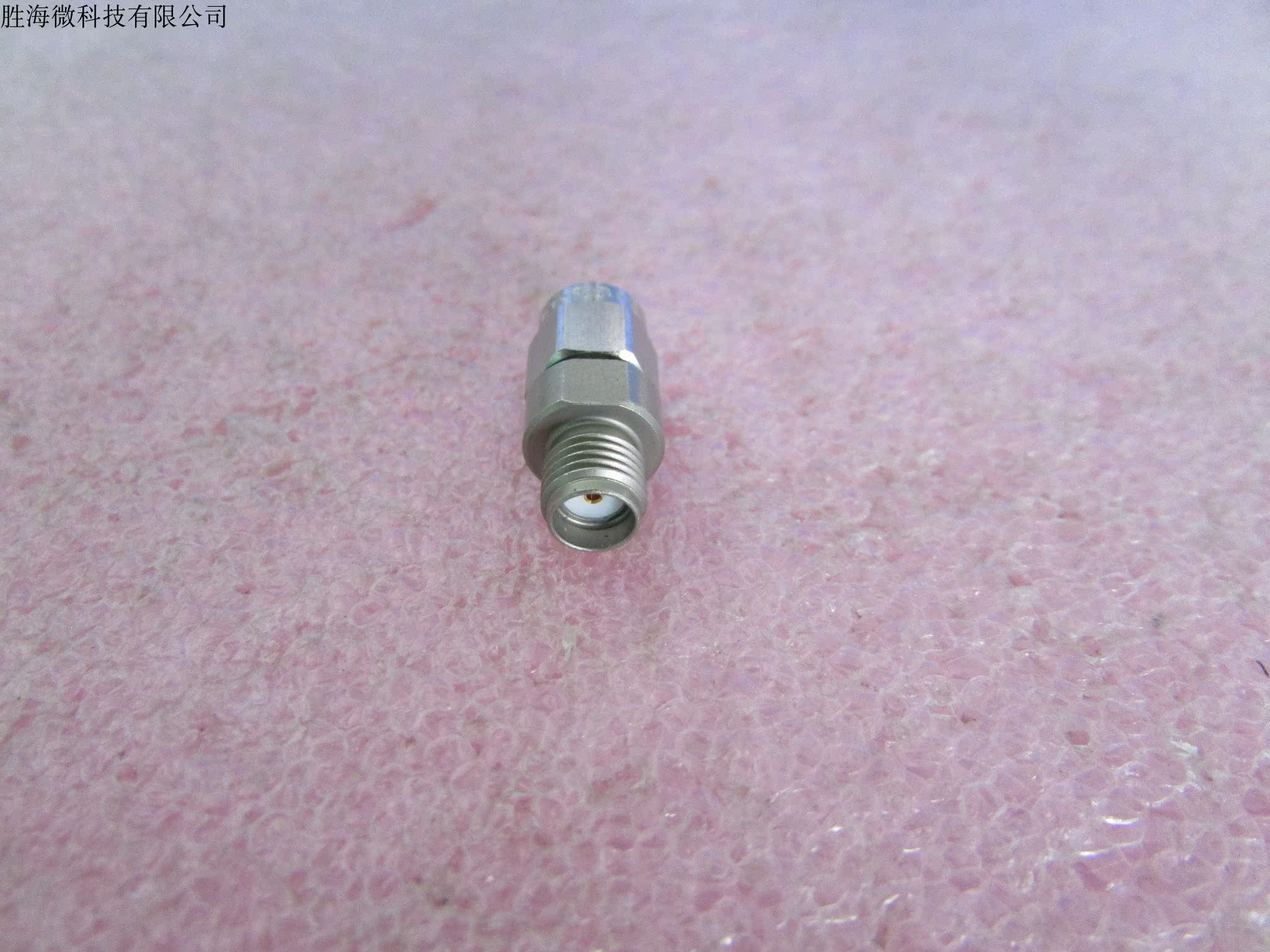 进口 DC-18GHz 6dB 2W SMA 射频同轴固定衰减器 - 图1