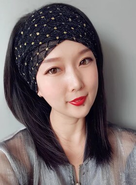发带螺旋的宽版交叉的发箍
