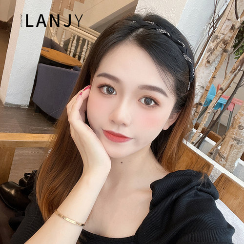 2025年新款潮水钻辫子网红发箍女简约细发卡洗脸外出头箍压发头饰 - 图0