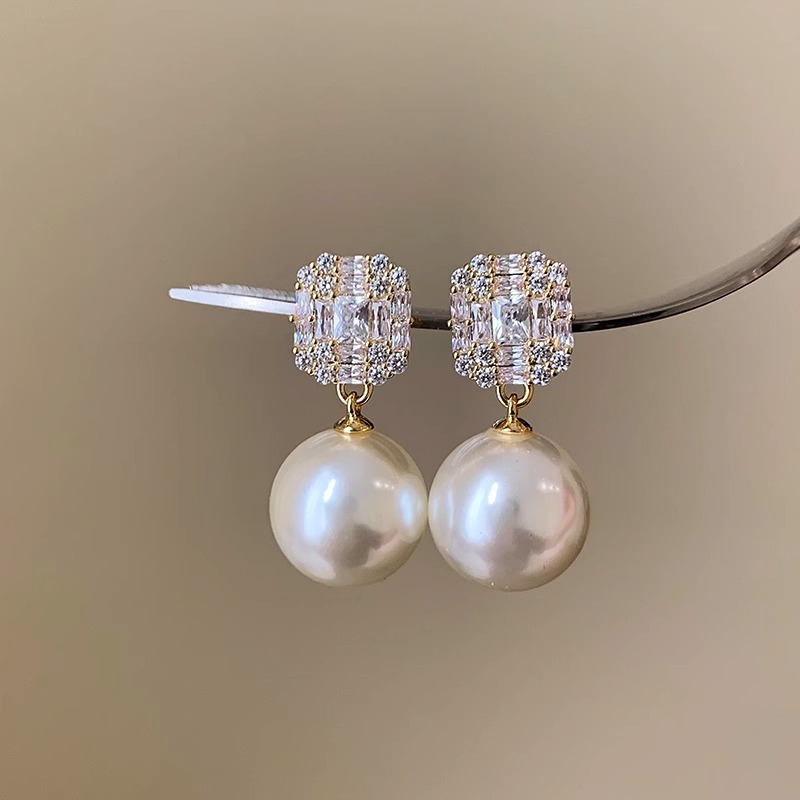 A奥特莱斯品牌折扣店撤柜清仓捡漏方形微镶锆石麻耳饰outlets配饰 - 图2