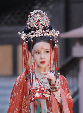 羽钿坊发冠保色铜配婚嫁红色流苏