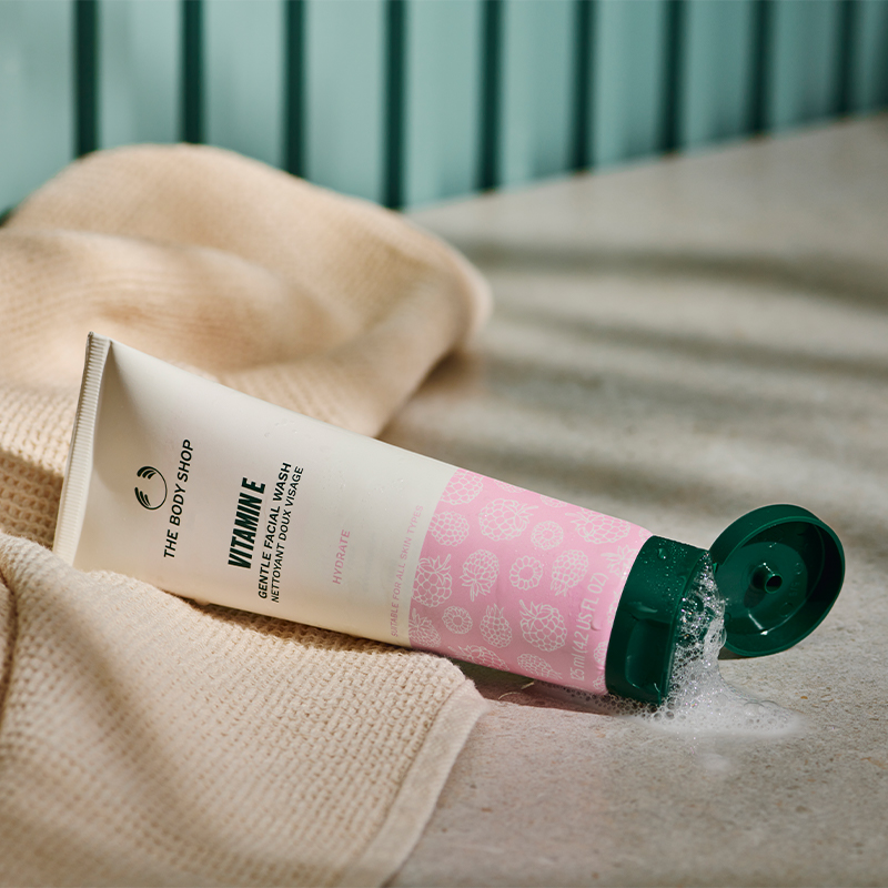 【抢先加购】TheBodyShop美体小铺维他命E保湿洁面乳125ml清洁