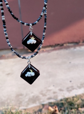 鹊踏枝手作星月云朵夜光项链