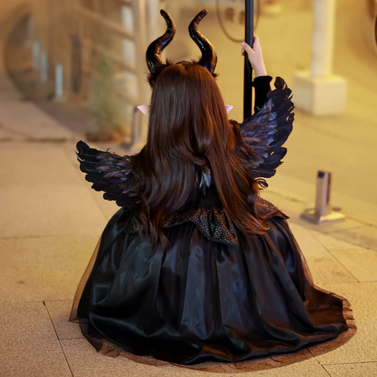 Halloween children's costume black wing dress