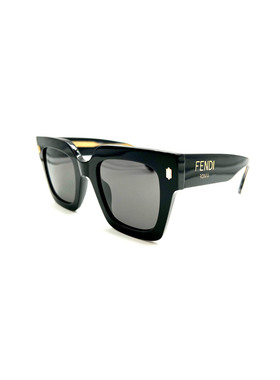 FENDI 女士眼镜 FE40101I01A SS2026 黑色 徽标太阳镜