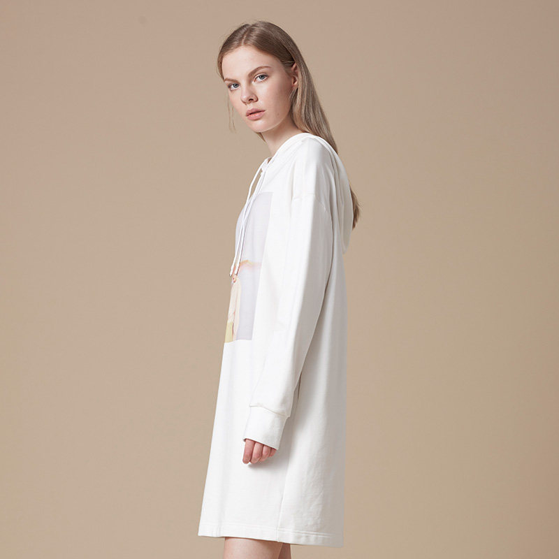 igoego高端定制白色连帽印花卫衣 igoego服饰卫衣/绒衫