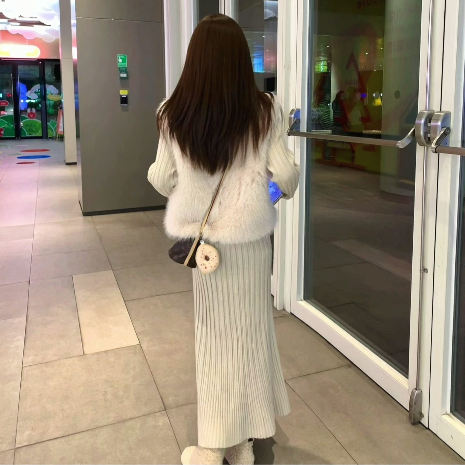 2026新款韩系毛绒马甲背心气质套装环保皮草开衫内搭连衣裙两件套,淘宝优惠券,粉丝福利购,淘宝优惠卷