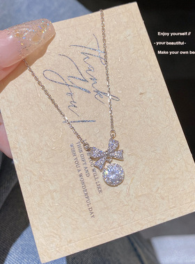 韩系蝴蝶结钛钢项链女新款精致高级感轻奢吊坠日常小众锁骨链配饰