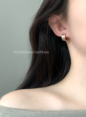 CuteDouu 简约引力 复古咖啡金通勤耳扣小众高级简约百搭耳环耳饰