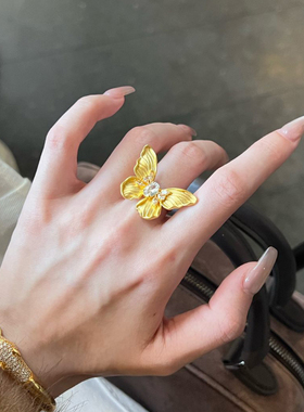 微奢妙珠女足金999黄金蝴蝶戒指