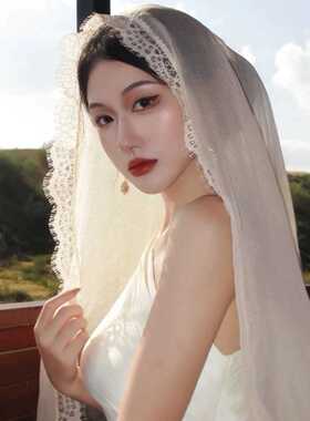 香港高端白色棉麻蕾丝披肩女外搭2026新款夏法式旅游拍照薄款头巾