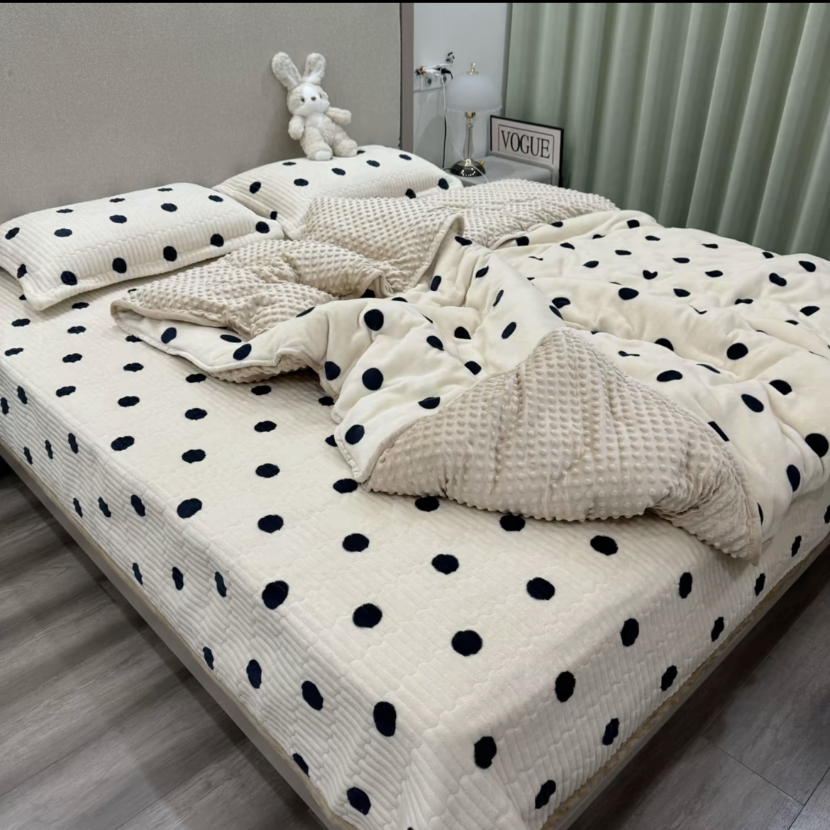 冬季牛奶绒夹棉款床盖四件套小清新法式加绒加厚三件套绗缝夹棉绒